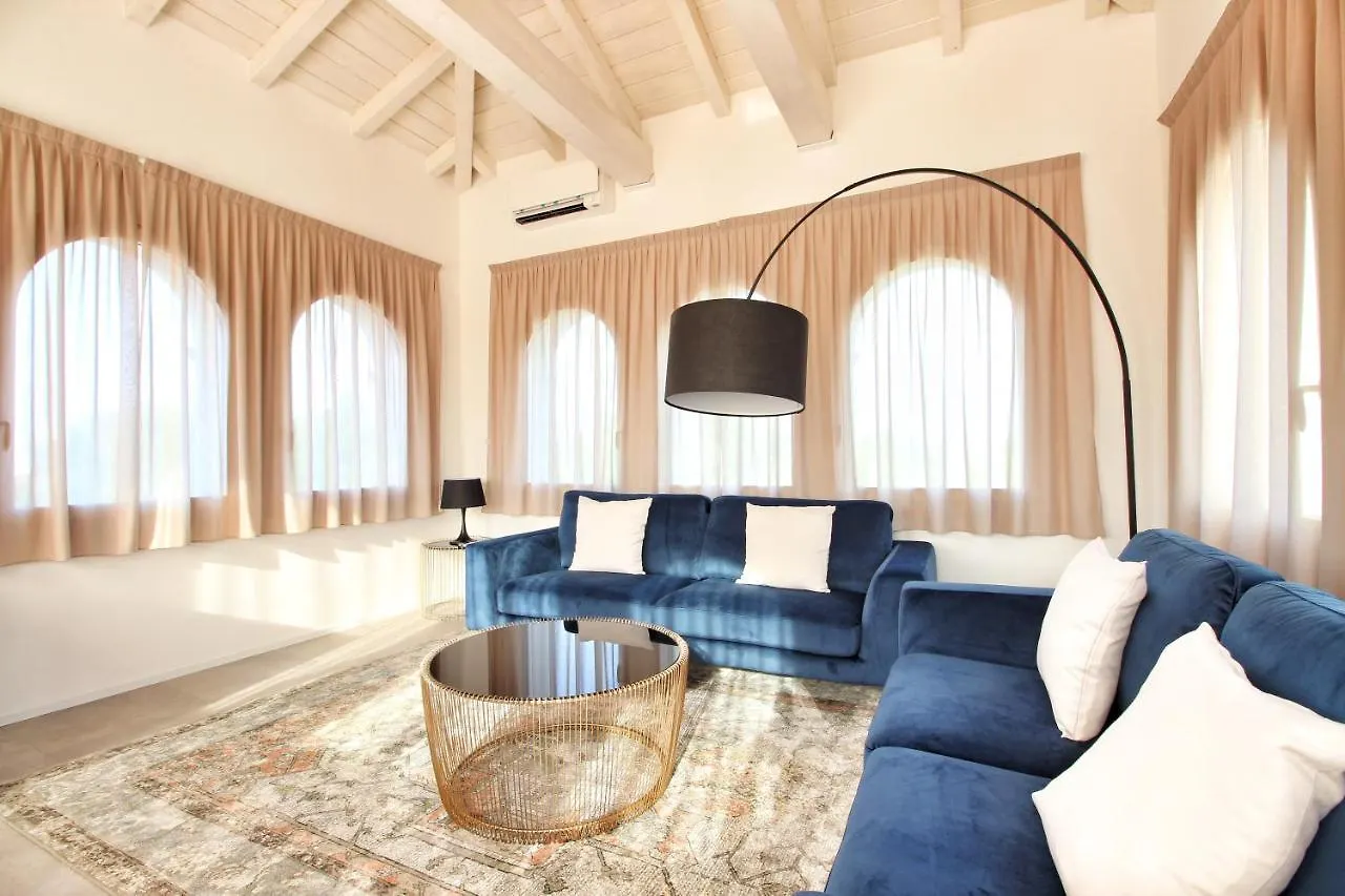 Villa Benatti Carpi Apartmán